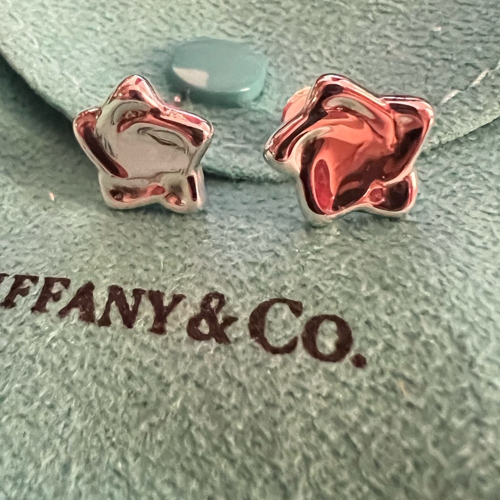 Tiffany & Co. Sterling Silver Star Stud Earrings on Tiffany Blue Pouch - Picture 2 of 4
